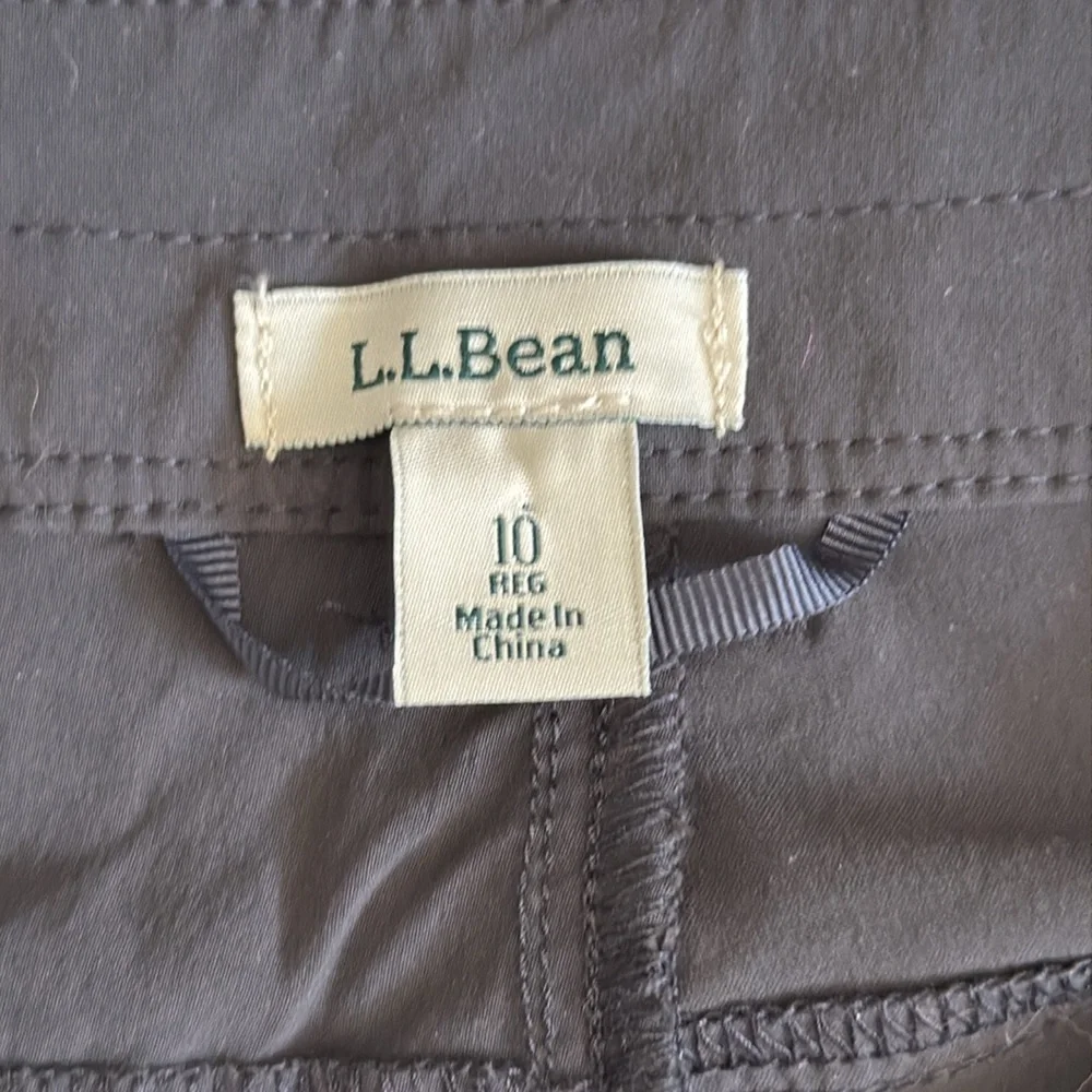 L.L. Bean | Conway Straight Leg Nylon Outdoor Hiking Pants 284229 Gray (10) - Picture 7 of 15